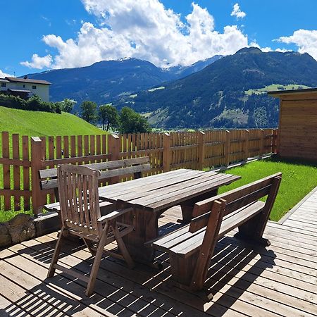 Apartment Wasserfall Im Zillertal 하르트 임 칠레르탈 외부 사진