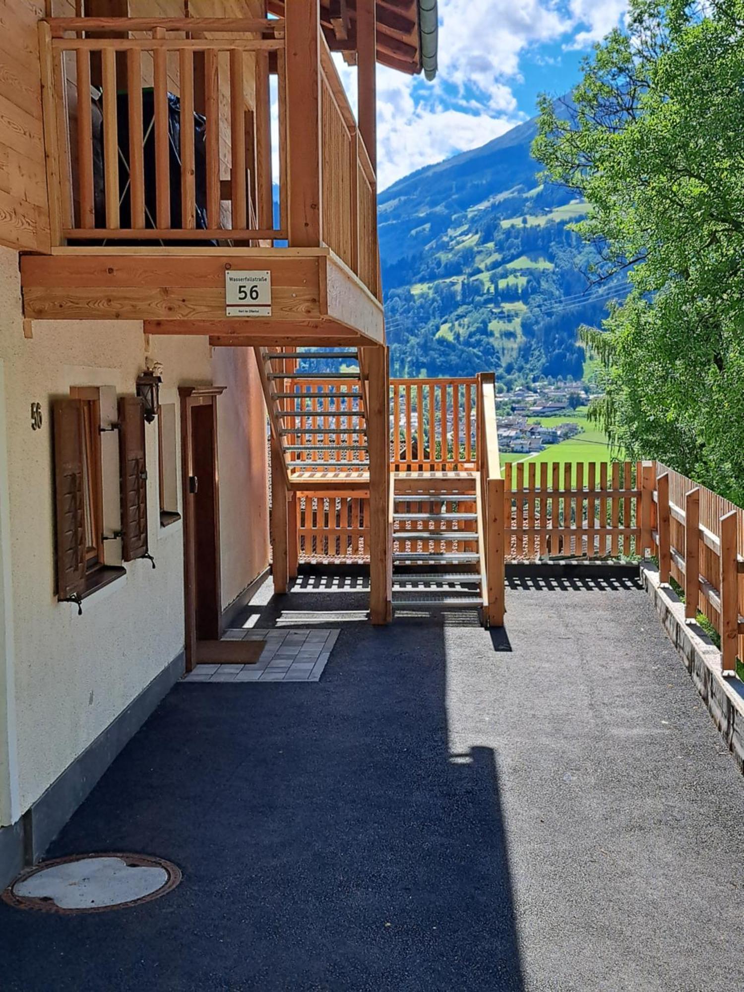 Apartment Wasserfall Im Zillertal 하르트 임 칠레르탈 외부 사진