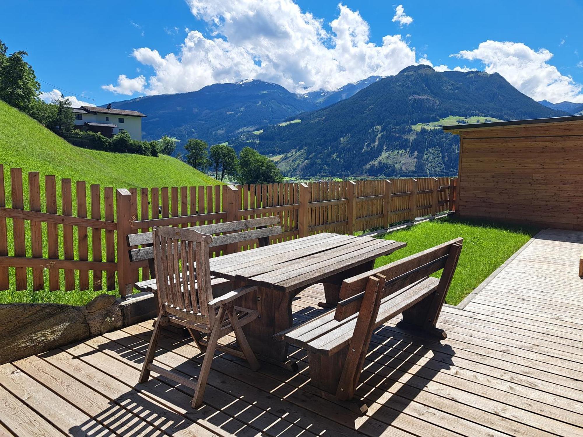 Apartment Wasserfall Im Zillertal 하르트 임 칠레르탈 외부 사진